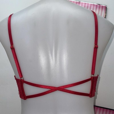 Soutien-gorge Push Up Rouge Victoria's Secret 32D + Culotte Taille S - Neuf Sans étiquette