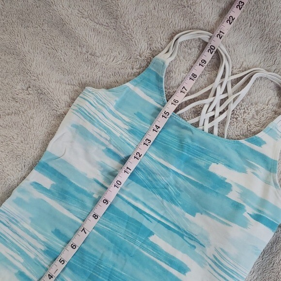 Calvin Klein Performance quick dry activewear top - image 6