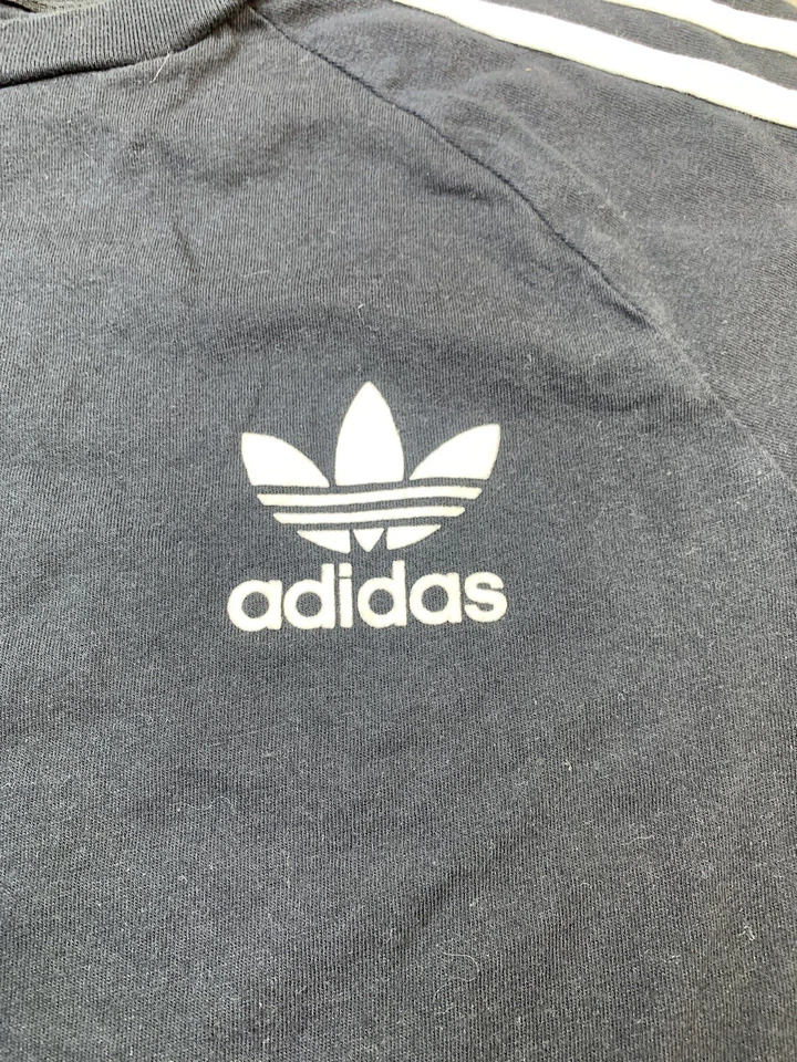 Camiseta Adidas Negra Niños Talla 11-12Y Manga Corta Logo con Clásico 3 Rayas Blancas Foto 2 de 4