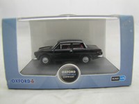 Oxford 76COR1006 Savoy Black Ford Cortina Mkl Diecast - 1:76