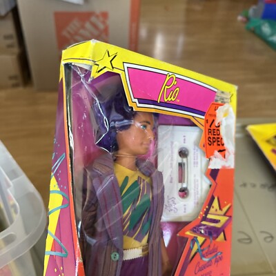 Poupée Jem Et Les Hologrammes Rio – Hasbro Vintage, Neuve, Jamais Ouverte