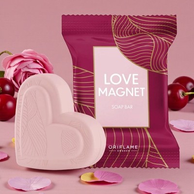 Oriflame Blooming Blossom Love Magnet Seifenstück  Duft Kirsche Blumig limitiert