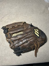 Mizuno MPM1201 12  Fully Broken In Premier Max Flex Baseball Glove Right Throw