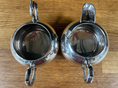 Antique Walker & Hall Sheffield 17070 Silver Plated Creamer and