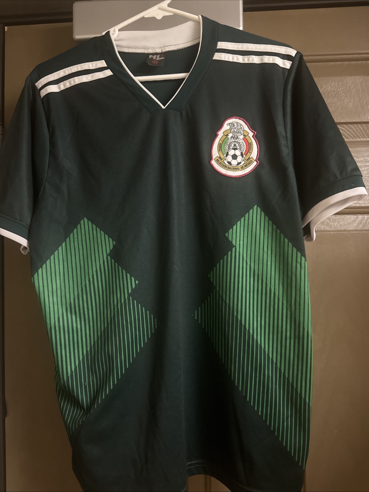 MEXICO HOME SOCCER JERSEY 2018/2019 -Size M World Cup 2018- Pre owned