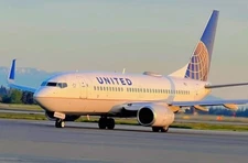 NEW INFLIGHT200 1:200 scale UNITED AIRLINES BOEING 737-700 IF7371011A N21723