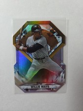 2022 TOPPS Series 1 Baseball Willie Mays Diamond Greats Die Cut Foil  DGDC-25 H2