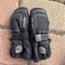 Hestra Baby Zip Long Mitt Size 1 Black Snow Gloves Mittens Primaloft Winter
