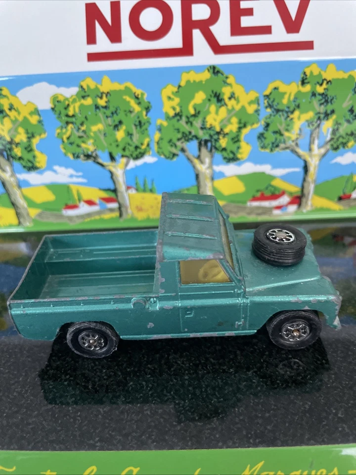 Land Rover Pick up . Corgi Toys Vintage. 1/43 . État voir Photos - Photo 1/4