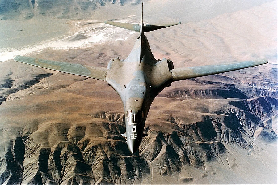 B 1 B 1B LANCER BOMBER CAMOUFLAGE PAINT 8x12 SILVER HALIDE PHOTO PRINT