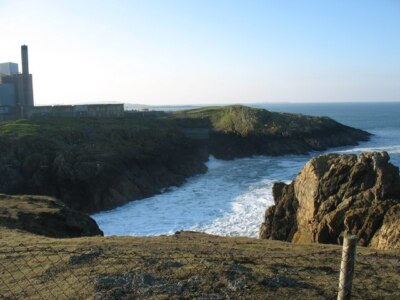 Photo 6x4 The discharge of cooling water from the Wylfa reactor Cemaes/S c2009
