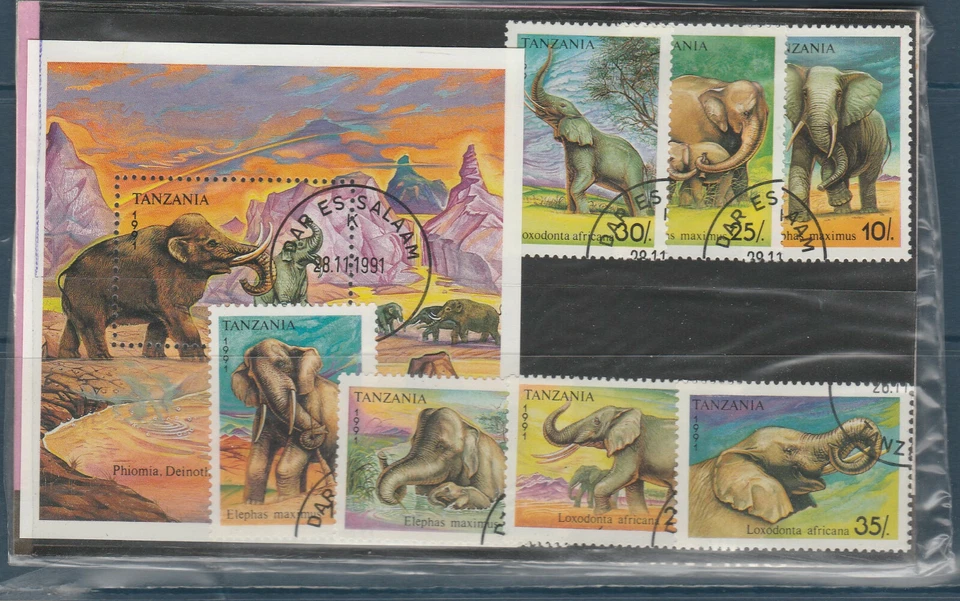 TANZANIE série de 7 faune éléphants et un bloc 796/802 et bf 141 oblitéré - Photo 1/1