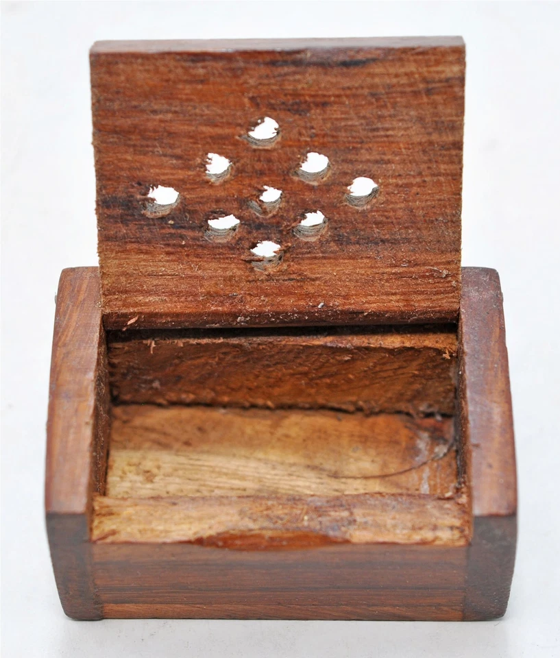 Antigua caja de anillos pequeña miniatura de madera original antigua hecha a mano Foto 4 de 4