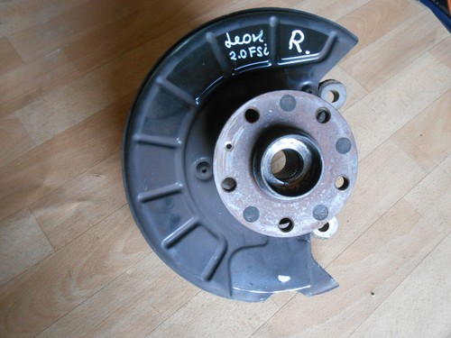 Seat Leon II 2 1P1 Altea Bj.05- 2.0 FSi 150PS vorne rechts Achsschenkel Radnabe