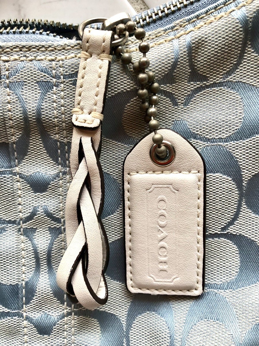 VTG Light Blue Coach Handbag Soho Hobo Bag In Signature VTG Light Blue Coach Handbag Soho Hobo Bag In Signature