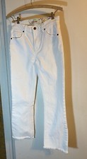 Johnny Was The Cropped Baby Boot white jean Butterfly embroidered pocket sz 28 