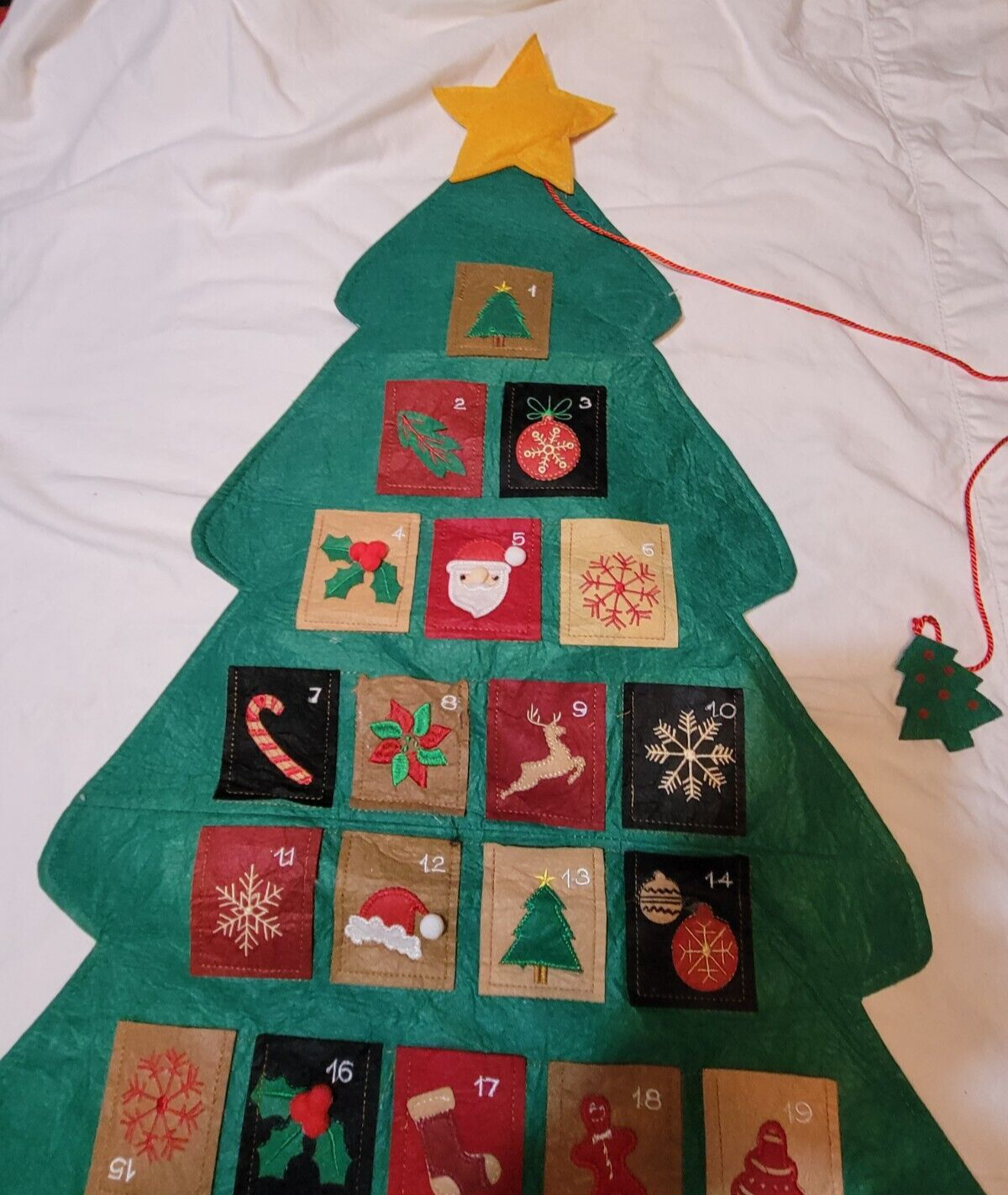 Foto 3 di 9