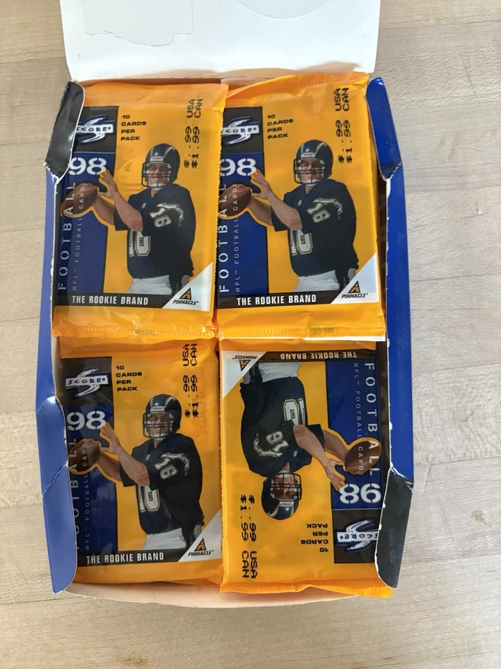 1998 Score Football Box 29/36 Factory Sealed Packs MANNING Box Missing 7 Packs - Image 2 of 2
