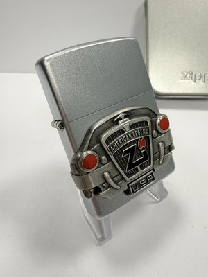 ORIGINAL Zippo Feuerzeug AN AMERICAN LEGEND Emblem Wrap Satin Chrome 2000 NEU