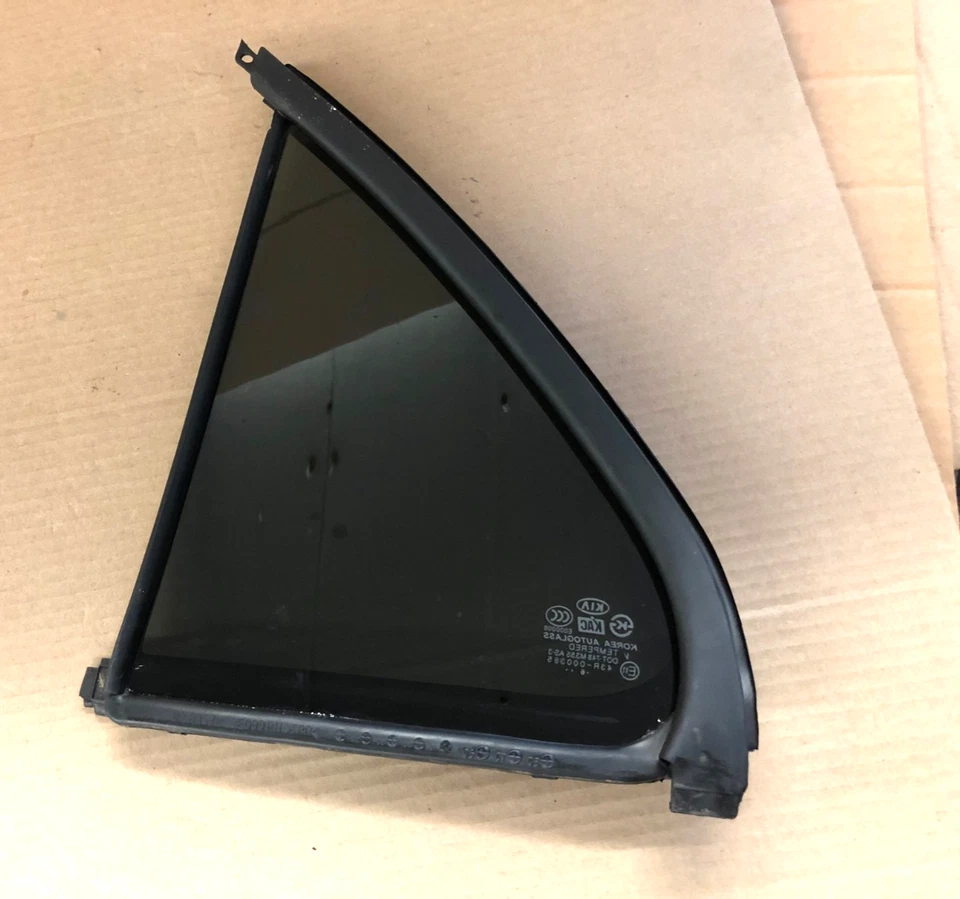 Kia Sorento 2007 puerta trasera ventilación ventana cristal (pasajero) 2003-2009 Foto 3 de 4