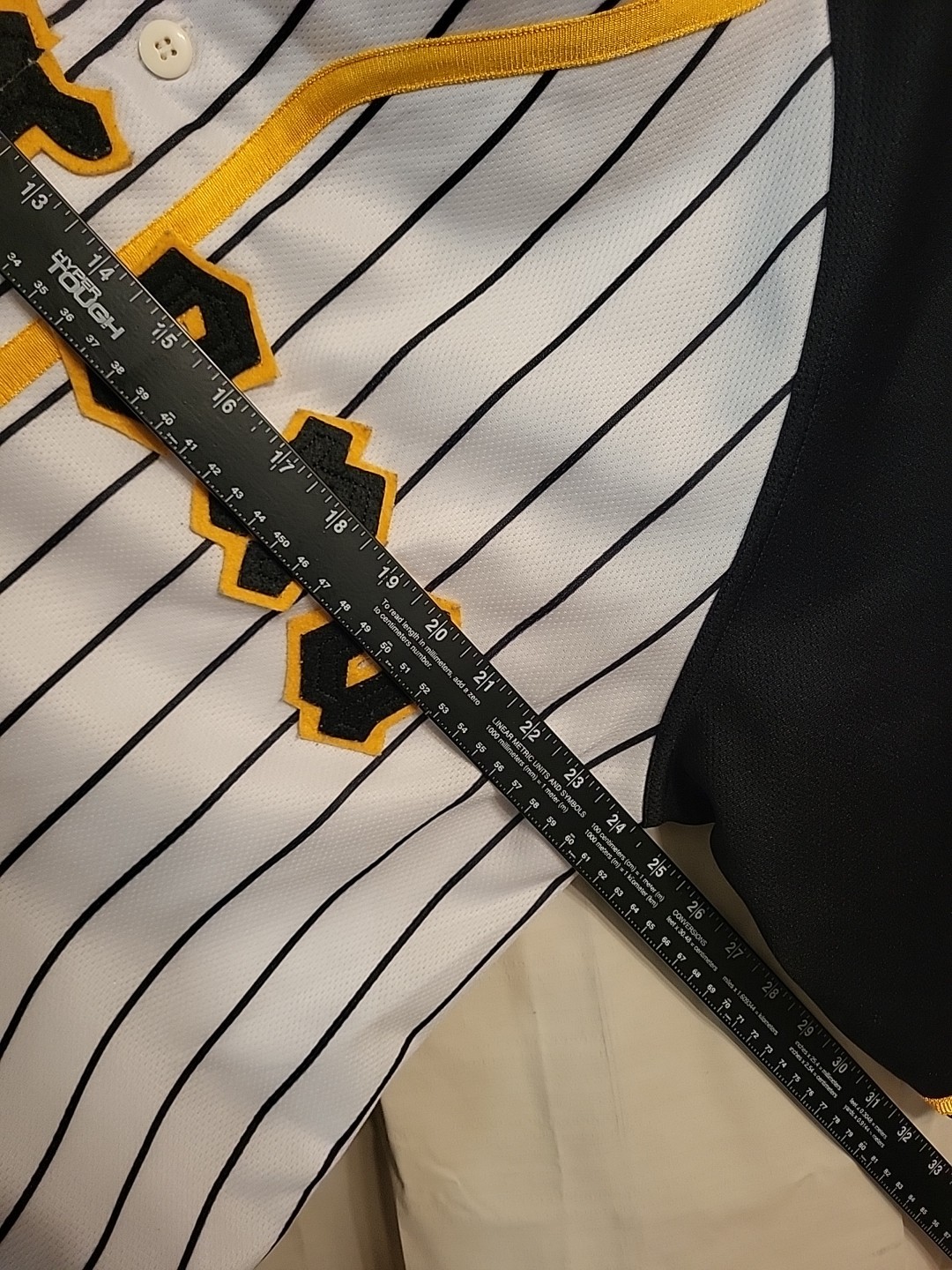 Corona Extra Button Sports Gear Baseball Jersey L… - image 9