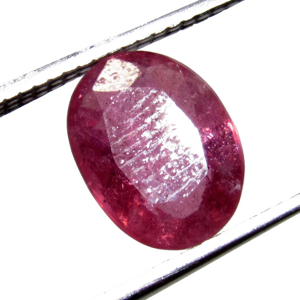 Awesome 3.10Ct. Natural Oval Cut Transparent Pink Madagascar Ruby Gem -CH 6851 - Image 2 of 4