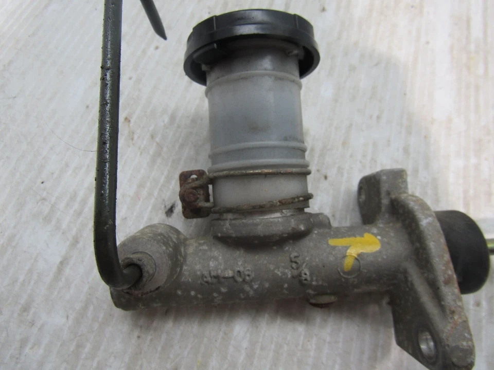 Camión Nissan D21 86-89 4x2 SRW potencia freno elevador diafragma único OEM Foto 2 de 4