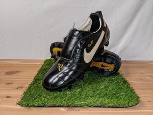 ronaldinho tiempo turf