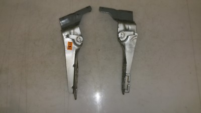 Renault Megane 2007 LHD Pair Front Left Right Bonnet Hinge Grey