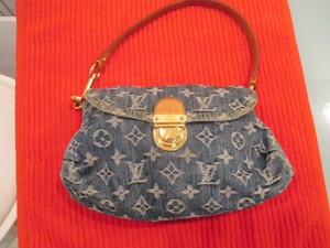 kate spade red flower purse