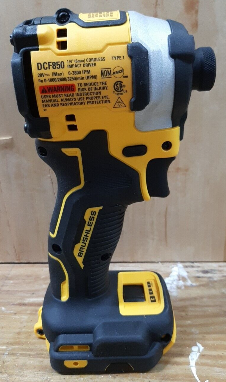 (RI3) DEWALT (DCF850) ATOMIC 20V MAX 1/4" Cordless Impact Driver