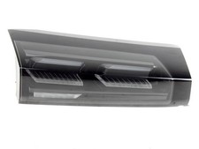 Rückleuchte links in die Heckklappe Peugeot 2008 II 23- Facelift 9850439280