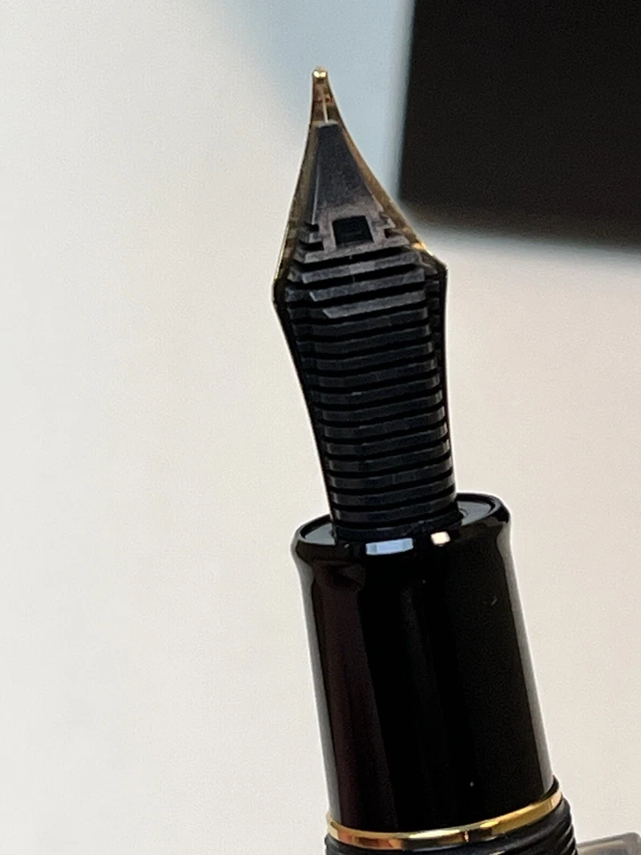 Sailor KOP Negro Ebonita Oro Borde 21k Ancho Plumín Nuevo En Caja ¡Nunca Entintado! Foto 3 de 4