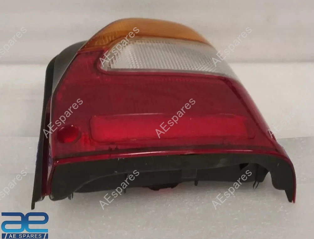 Rear Tail Lamp Light Assembly RH For Suzuki 800 0.8L 1997-2005 35650M84400 view 3