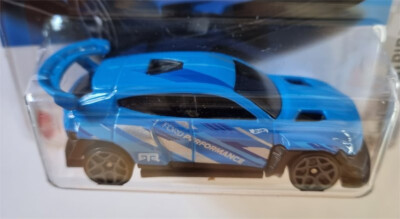 2023 Hot Wheels Ford Mustang Mach-E 1400 in 1/64 # HKK02 HW Elektroauto E Car