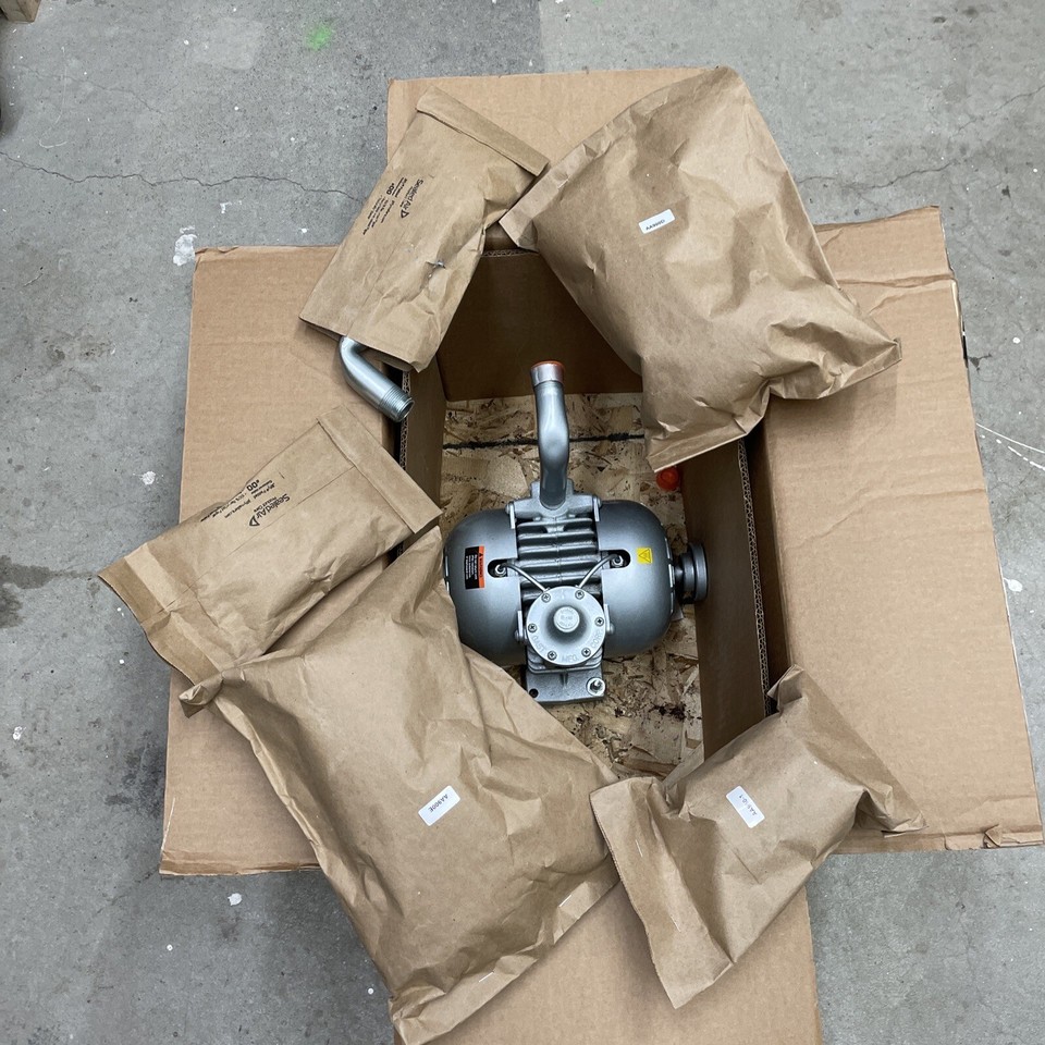 Gast, Vacuum Pump, Model 2565V2A, Serial 1221016071. New In Box With