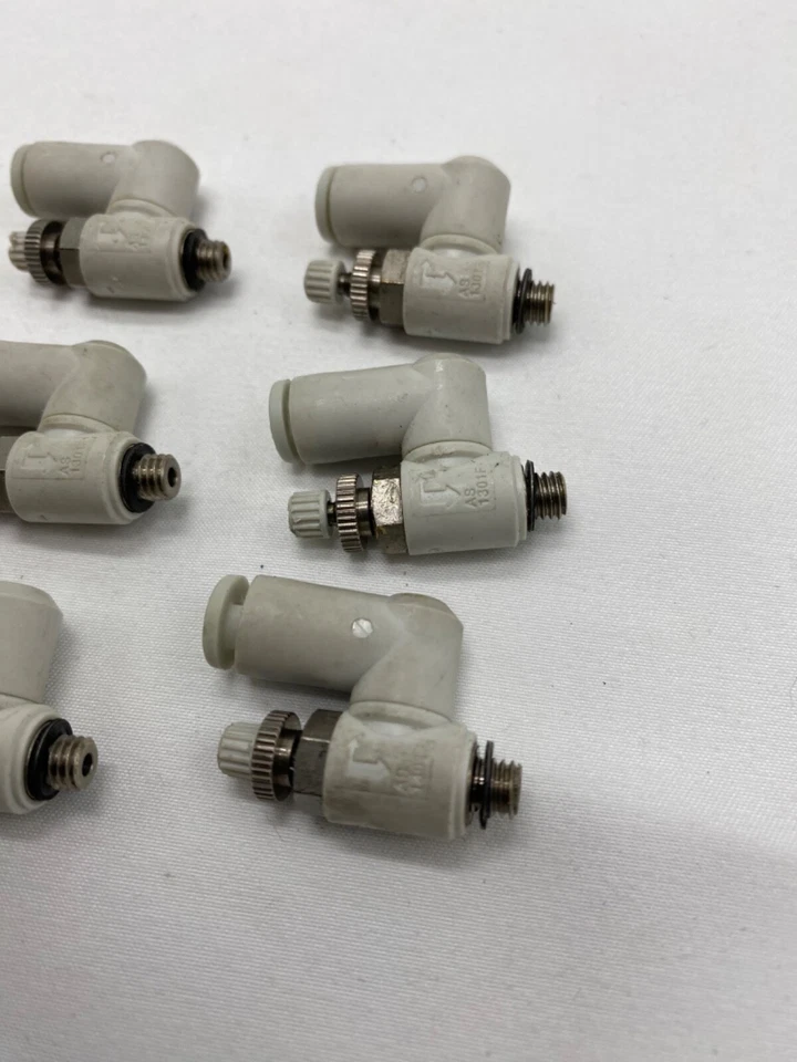Bulk qty 11 piece lot, SMC push lock, pneumatic flow control AS1301F-NiLM5-03 - Image 2 of 4