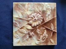 Antique American Encaustic Tile Co. 6" Floral Pattern 