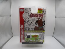 AUTO WORLD SLOT CAR WHITE / CHASE SCOOBY DOO MYSTERY MACHINE