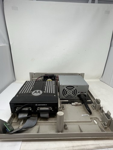 Motorola XTL5000 Mobile Radio L20QSS9PW1AN w/ Power Supply