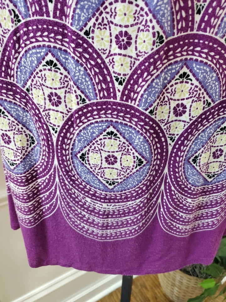Vestido casual feminino Elle roxo rayon gola V sem mangas comprimento do joelho tamanho pequeno - Imagem 4 de 4