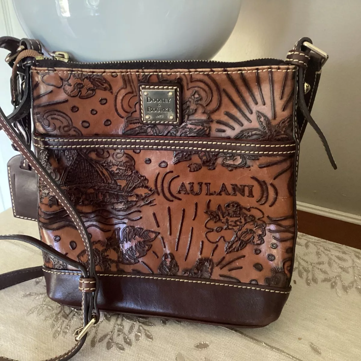 Dooney and bourke sketch crossbody new arrivals