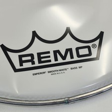 Remo Yamaha Emperor Smooth White Bass MP Drumhead 18 inch Made in USA Percussion