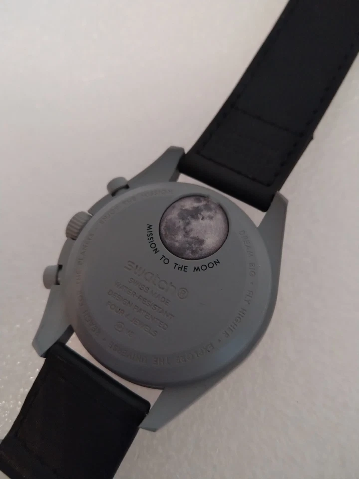 Swatch MoonSwatch Mission to the Moon, Foto 2 von 5