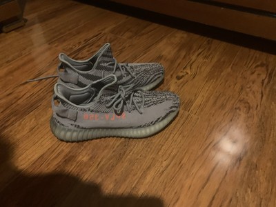Size 9.5 - adidas Yeezy Boost 350 V2 Low Beluga 2.0