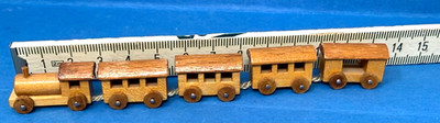 Eisenbahn Zug Erzgebirge DDR Holz Dekoration Spielzeug MINIATUR 13cm /P9.2/8