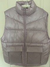 Stunning H&m Pearl Pink Cropped Quilted Puffer Gilet