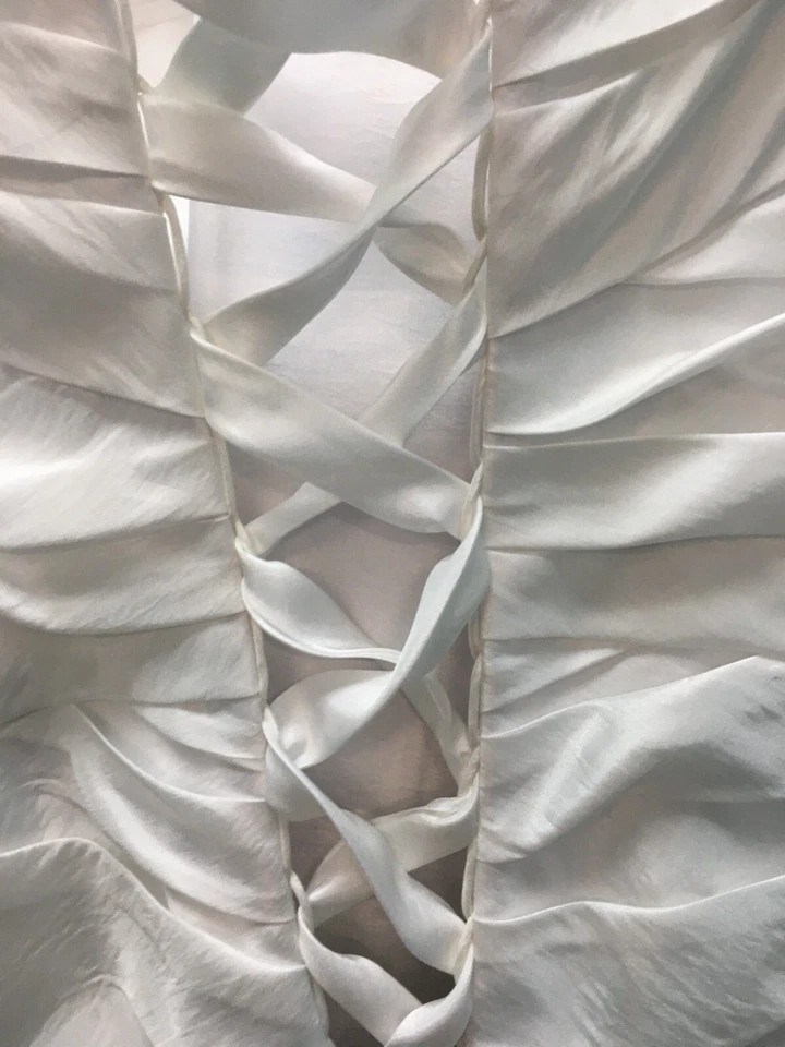 Образец шикарный белый свадебное платье, короткий размер 4 корсет, холостяк/пункт назначения - Изображение 4 из 4