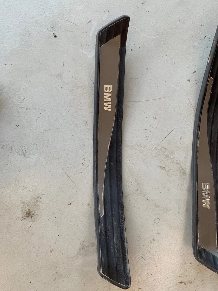 BMW 530i 525i 2004-2007 placa alféizar trasero izquierdo derecho moldura escalón rasguño 51477034306 Foto 4 de 4