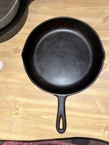 Birmingham Stove & Range BSR #8 T  Cast Iron Skillet - Heatring Red Mountain